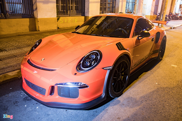 Đại gia Đặng Lê Nguyên Vũ cho tái xuất Porsche 911 GT3 RS - Hình 4 Dai gia Dang Le Nguyen Vu cho tai xuat Porsche 911 GT3 RS-Hinh-4