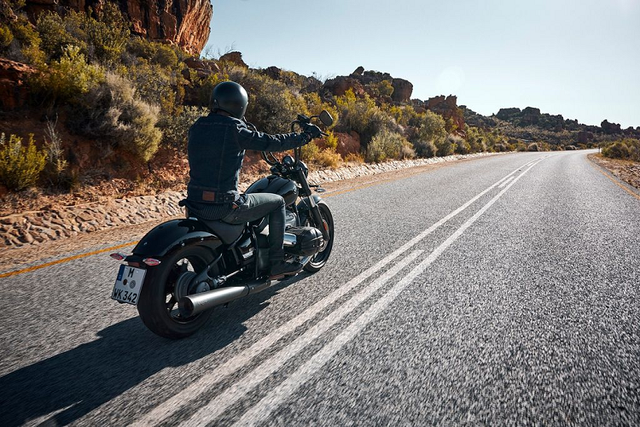 Ngắm cruiser cổ điển BMW R18 với ngoại hình “chuẩn men“ - Hình 7 Ngam cruiser co dien BMW R18 voi ngoai hinh “chuan men“-Hinh-7