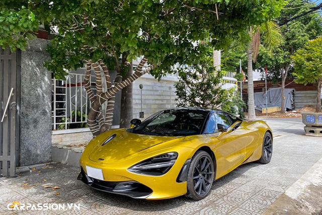 Cận cảnh siêu xe McLaren 720S Spider đầu tiên tại Đà Nẵng Can canh sieu xe McLaren 720S Spider dau tien tai Da Nang