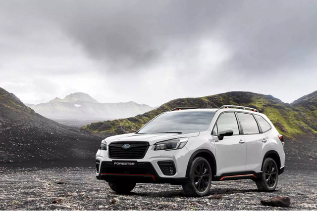 Phiên bản đặc biệt Subaru Forester Edition Sport40 mới hơn 1 tỷ đồng - Hình 9 Phien ban dac biet Subaru Forester Edition Sport40 moi hon 1 ty dong-Hinh-9