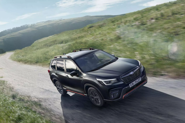 Phiên bản đặc biệt Subaru Forester Edition Sport40 mới hơn 1 tỷ đồng - Hình 3 Phien ban dac biet Subaru Forester Edition Sport40 moi hon 1 ty dong-Hinh-3