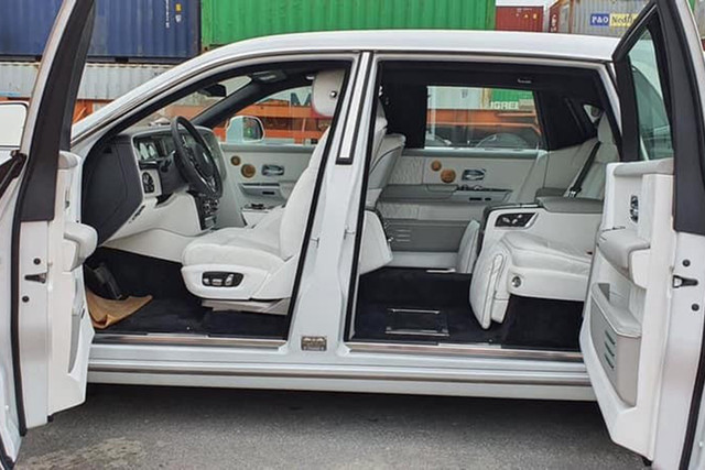 Xe Rolls-Royce Phantom Tranquillity hon 60 ty ve Viet Nam-Hinh-2