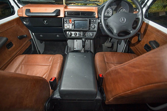 Xe sang được ví như 'nhà di động' Mercedes-Benz G-Pro Escape gần 4,7 tỷ - Hình 2 Xe sang duoc vi nhu 'nha di dong' Mercedes-Benz G-Pro Escape gan 4,7 ty-Hinh-2