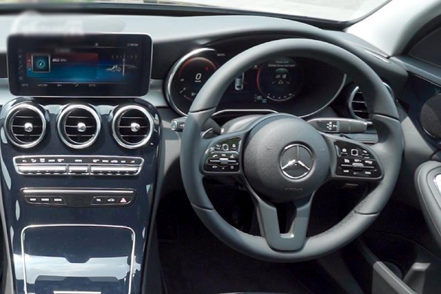 Mercedes-Benz C180 2020 giá hơn 1,3 tỷ tại Việt Nam? - Hình 7 Mercedes-Benz C180 2020 gia hon 1,3 ty tai Viet Nam?-Hinh-7