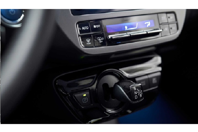 Xem Toyota Prius 2021 bản đặc biệt chỉ sản xuất 2.020 chiếc - Hình 3 Xem Toyota Prius 2021 ban dac biet chi san xuat 2.020 chiec-Hinh-3