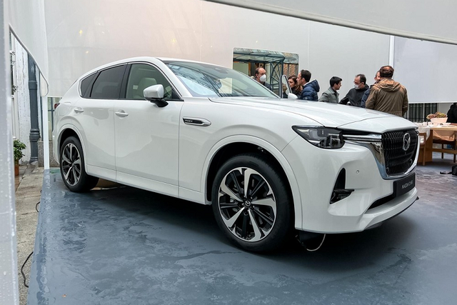 Chi tiết Mazda CX-60 2022 giá khoảng 1,40 tỷ đồng ở châu Âu Chi tiet Mazda CX-60 2022 gia khoang 1,40 ty dong o chau Au