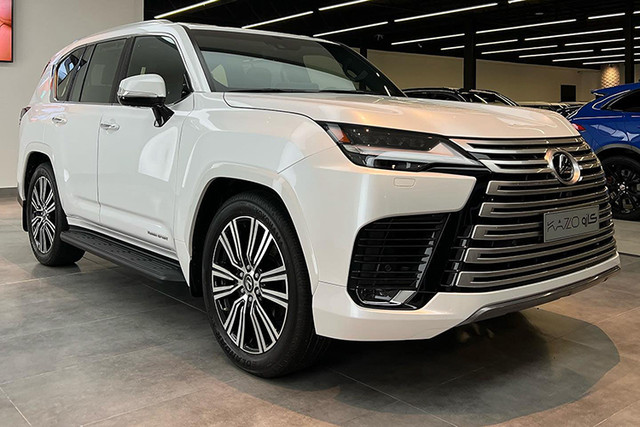SUV hạng sang Lexus LX600 sắp về Việt Nam giá từ 7,89 tỷ? - Hình 4 SUV hang sang Lexus LX600 sap ve Viet Nam gia tu 7,89 ty?-Hinh-4