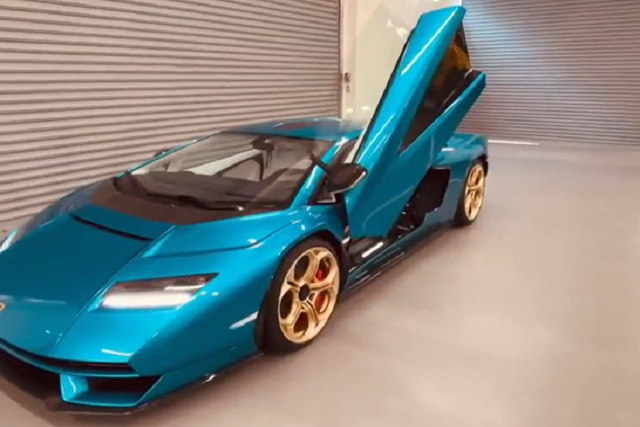 Can canh sieu pham Lamborghini Countach LPI 800-4 hon 125 ty dong-Hinh-7