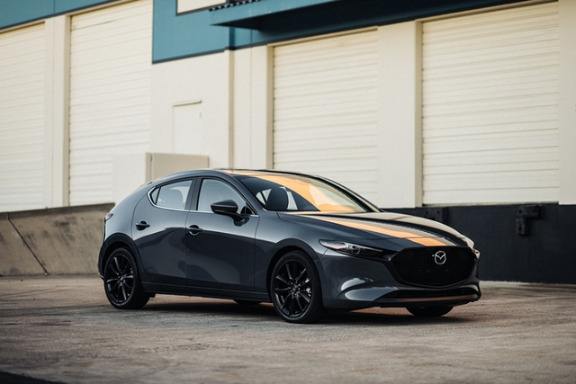 Mazda3 2023 có gì để 'đấu' Hyundai Elantra? - Hình 3 Mazda3 2023 co gi de 'dau' Hyundai Elantra?-Hinh-3