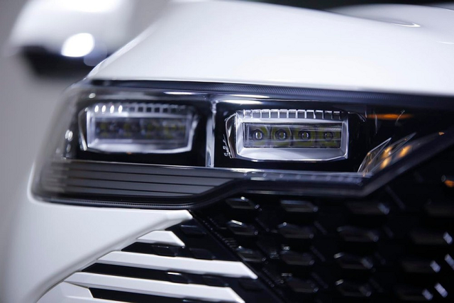 Haval H6 PHEV 2022 - chạy được 201km không cần "uống" xăng - Hình 7 Haval H6 PHEV 2022 - chay duoc 201km khong can