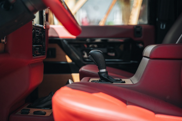 Ngắm Land Rover Defender địa hình giá từ 250.000 USD - Hình 3 Ngam Land Rover Defender dia hinh gia tu 250.000 USD-Hinh-3