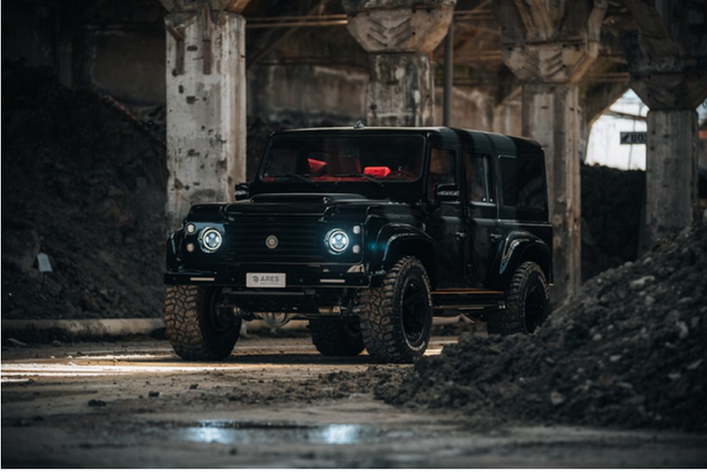 Ngắm Land Rover Defender địa hình giá từ 250.000 USD - Hình 7 Ngam Land Rover Defender dia hinh gia tu 250.000 USD-Hinh-7