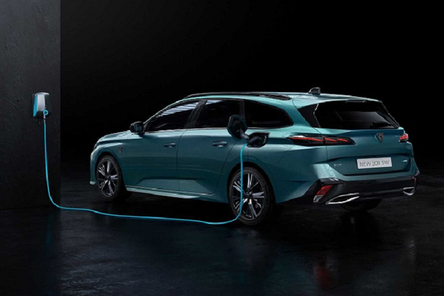 Mo ban Peugeot E-308 chay dien vao nam 2023-Hinh-6