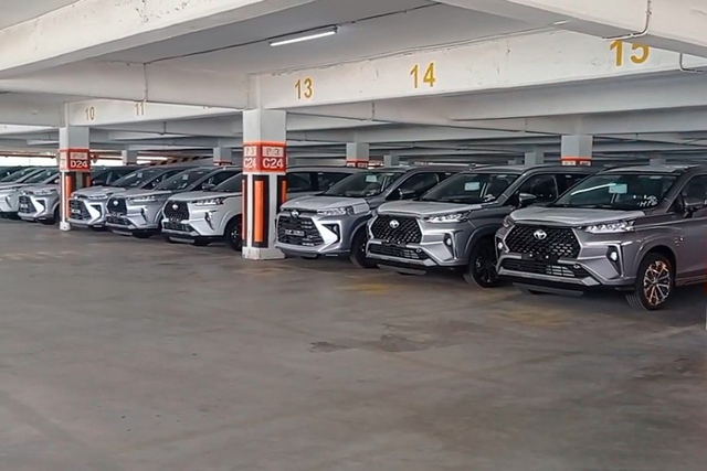 Cận cảnh Toyota Avanza và Veloz 2022 giá hơn 600 triệu đồng Can canh Toyota Avanza va Veloz 2022 gia hon 600 trieu dong