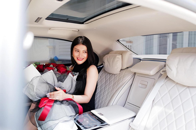 Lily Chen tậu Mercedes-Benz S450 2022 giá hơn 5 tỷ - Hình 3 Lily Chen tau Mercedes-Benz S450 2022 gia hon 5 ty-Hinh-3
