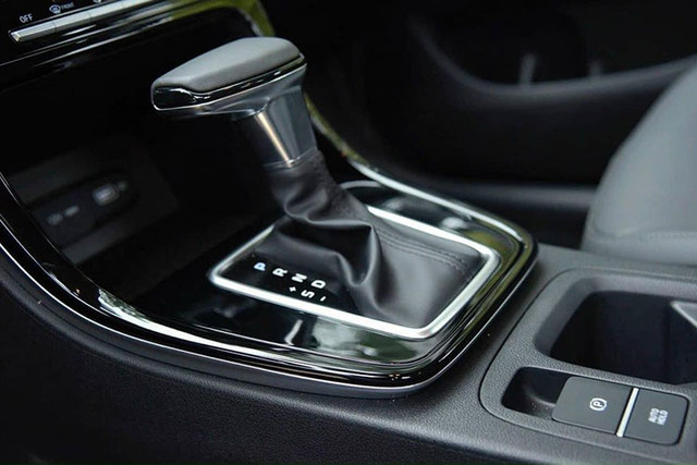 Hyundai Creta tại Việt Nam giảm tới 20 triệu đồng - Hình 7 Hyundai Creta tai Viet Nam giam toi 20 trieu dong-Hinh-7