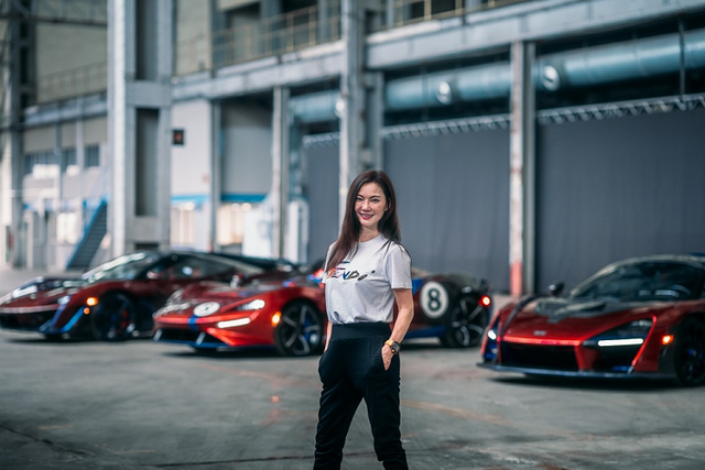 Nữ đại gia Singapore sở hữu dàn xe khủng McLaren Nu dai gia Singapore so huu dan xe khung McLaren
