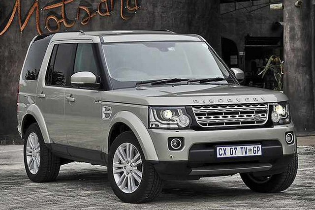 Choáng với bộ sưu tập ôtô lạ lùng của Ben Affleck - Hình 9 Choang voi bo suu tap oto la lung cua Ben Affleck-Hinh-9