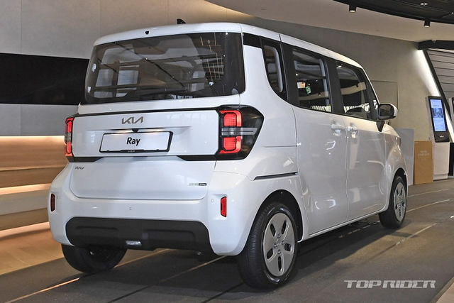 Cận cảnh Kia Ray 2023 chỉ 232 triệu đồng - Hình 18 Can canh Kia Ray 2023 chi 232 trieu dong-Hinh-18