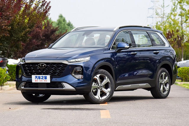 Hyundai SantaFe 2023 có phiên bản 6 chỗ sang chảnh Hyundai SantaFe 2023 co phien ban 6 cho sang chanh