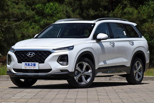 Hyundai SantaFe 2023 có phiên bản 6 chỗ sang chảnh - Hình 2 Hyundai SantaFe 2023 co phien ban 6 cho sang chanh-Hinh-2