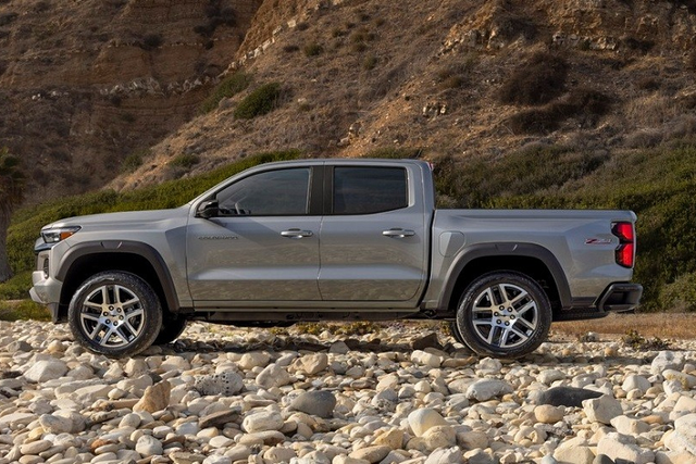 Chi tiết Chevrolet Colorado 2023 mới - Hình 2 Chi tiet Chevrolet Colorado 2023 moi-Hinh-2