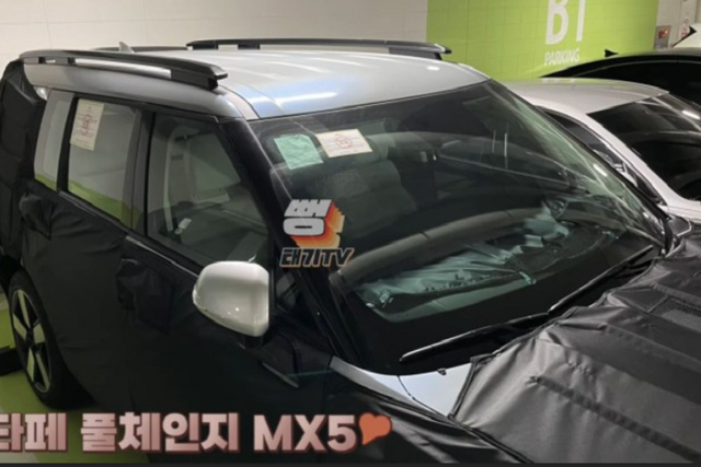 Vì sao Hyundai SantaFe 2023 nhận nhiều lời chê bai? - Hình 4 Vi sao Hyundai SantaFe 2023 nhan nhieu loi che bai?-Hinh-4