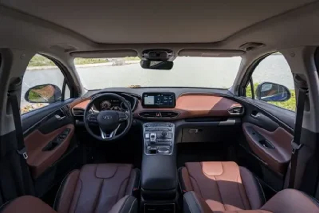 Chi tiết Hyundai SantaFe 2023 từ 554 triệu đồng tại Hàn Quốc - Hình 3 Chi tiet Hyundai SantaFe 2023 tu 554 trieu dong tai Han Quoc-Hinh-3