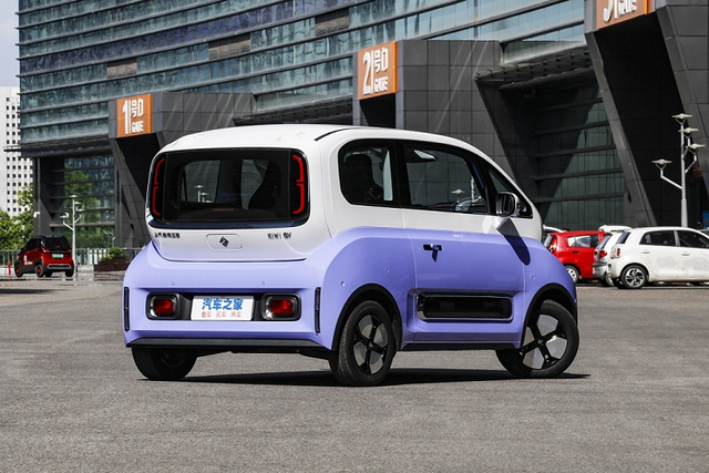 Cận cảnh xe điện KiWi EV 2023 chỉ từ 292 triệu đồng - Hình 5 Can canh xe dien KiWi EV 2023 chi tu 292 trieu dong-Hinh-5
