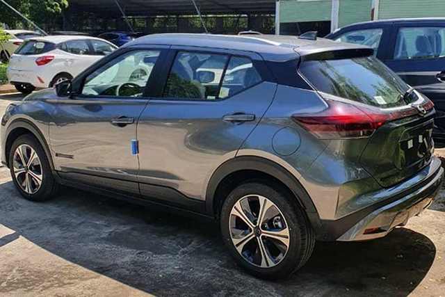 Nissan Kicks chỉ tốn 2,2 lít xăng cho 100km? - Hình 8 Nissan Kicks chi ton 2,2 lit xang cho 100km?-Hinh-8