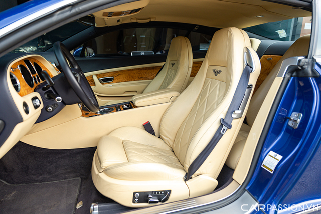 Bentley Continental GT Speed cũ được rao bán 3,1 tỷ ở Hà Nội - Hình 9 Bentley Continental GT Speed cu duoc rao ban 3,1 ty o Ha Noi-Hinh-9