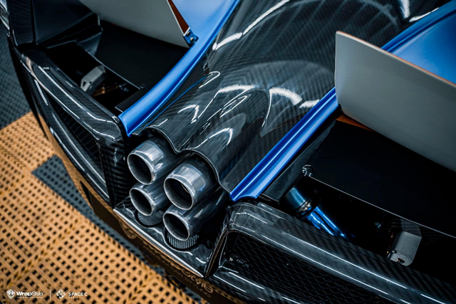 Siêu xe Pagani Huayra giá hơn 80 tỷ đồng lại được đại gia Minh Nhựa đổi màu Sieu xe Pagani Huayra gia hon 80 ty dong lai duoc dai gia Minh Nhua doi mau
