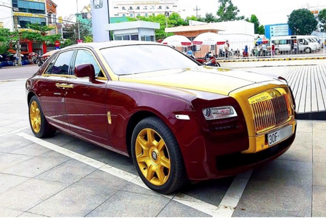 Ngắm Rolls-Royce Ghost mạ vàng độc của đại gia Trịnh Văn Quyết Ngam Rolls-Royce Ghost ma vang doc cua dai gia Trinh Van Quyet
