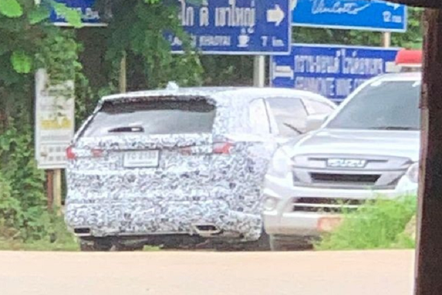 Honda CR-V 2023 lộ diện tại Thái Lan, sắp bán tại Việt Nam? - Hình 3 Honda CR-V 2023 lo dien tai Thai Lan, sap ban tai Viet Nam?-Hinh-3