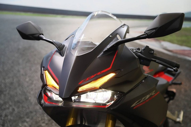 Ra mắt Honda CBR250RR 2023 giá từ 99 triệu đồng tại Đông Nam Á - Hình 5 Ra mat Honda CBR250RR 2023 gia tu 99 trieu dong tai Dong Nam A-Hinh-5
