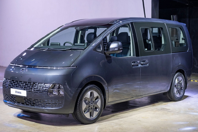 Hyundai Staria giá rẻ bản 10 chỗ sắp về Việt Nam? Hyundai Staria gia re ban 10 cho sap ve Viet Nam?