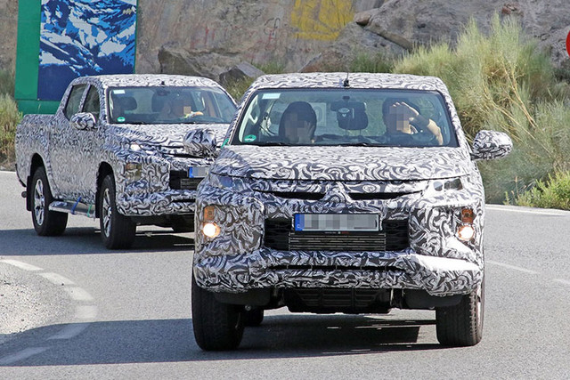 Mitsubishi Triton 2023 thế hệ mới lộ diện, "đấu" Nissan Navara - Hình 5 Mitsubishi Triton 2023 the he moi lo dien,