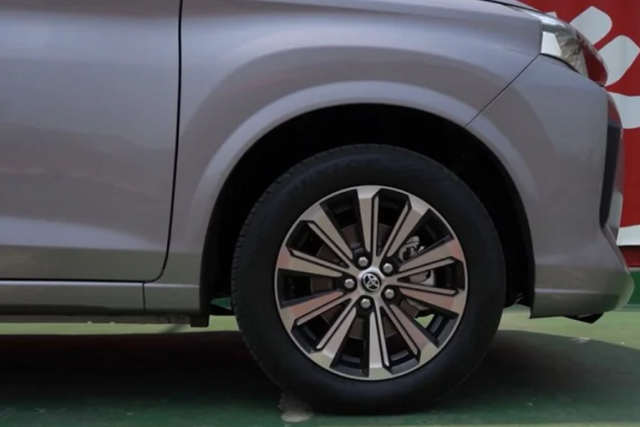 Toyota Avanza 2022 phân phối tại Việt Nam giá dưới 600 triệu đồng - Hình 7 Toyota Avanza 2022 phan phoi tai Viet Nam gia duoi 600 trieu dong-Hinh-7