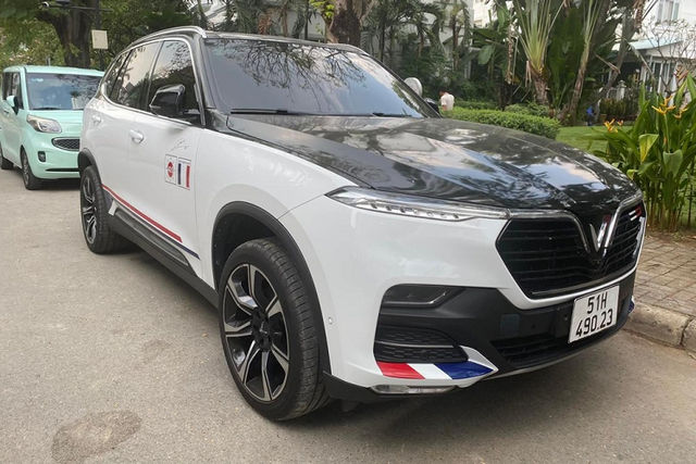 Minh Nhựa bán VinFast LUX SA2.0 sau 1 năm sử dụng để đón siêu phẩm - Hình 2 Minh Nhua ban VinFast LUX SA2.0 sau 1 nam su dung de don sieu pham-Hinh-2