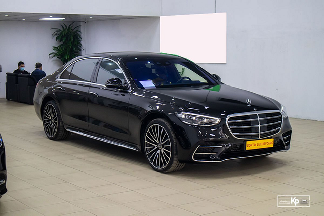 Cận cảnh Mercedes-Benz S500 4Matic 2022 tiền tỷ Can canh Mercedes-Benz S500 4Matic 2022 tien ty