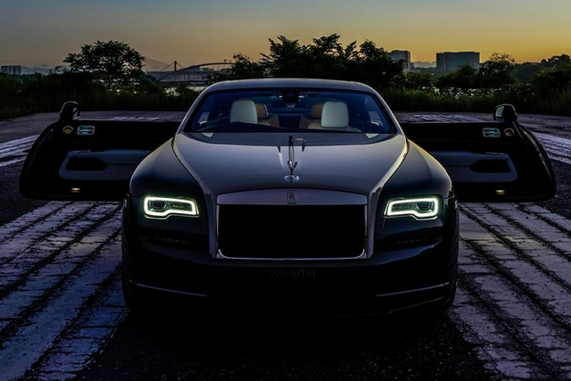Cận cảnh xe siêu sang vạn người mê Rolls-Royce Wraith Eagle VIII Can canh xe sieu sang van nguoi me Rolls-Royce Wraith Eagle VIII