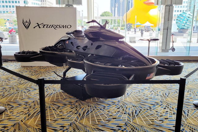 Xe bay độc lạ AERWINS XTurismo 2023 trị giá hơn 18 tỷ đồng - Hình 4 Xe bay doc la AERWINS XTurismo 2023 tri gia hon 18 ty dong-Hinh-4