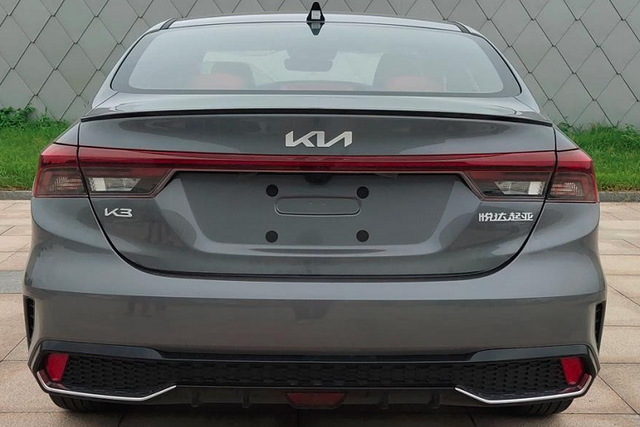 Kia K3 2023 them dong co tang ap 1.4L manh me-Hinh-3
