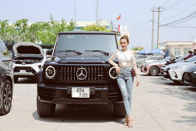 Nữ 9X Cần Thơ "thay áo mới" cho Mercedes-AMG G63 hơn 10 tỷ đồng Nu 9X Can Tho