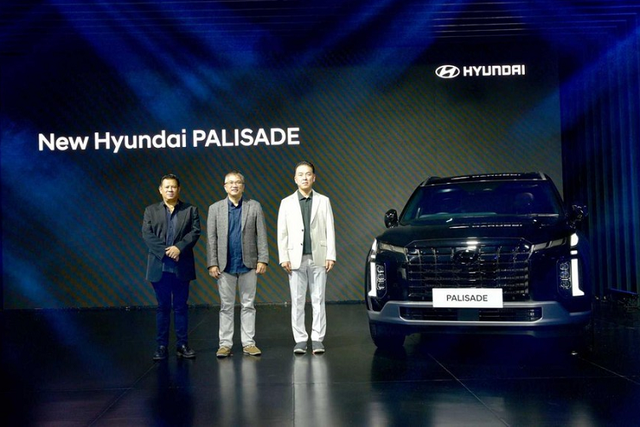 Chi tiết Hyundai Palisade 2023 có giá từ 1,32 tỷ đồng Chi tiet Hyundai Palisade 2023 co gia tu 1,32 ty dong