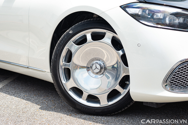 Rao bán Mercedes-Benz S450 độ Maybach mới chạy 42km chỉ 6 tỷ - Hình 5 Rao ban Mercedes-Benz S450 do Maybach moi chay 42km chi 6 ty-Hinh-5