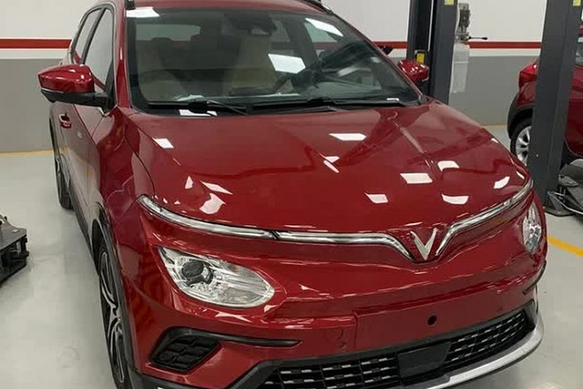 Xe điện VinFast VF e34 đã về đại lý Xe dien VinFast VF e34 da ve dai ly