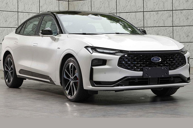 Ford Mondeo 2022 trở lại lợi hại hơn xưa Ford Mondeo 2022 tro lai loi hai hon xua