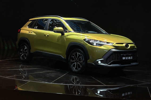 Toyota Frontlander 2022 chính thức trình làng, "sát vách" Việt Nam Toyota Frontlander 2022 chinh thuc trinh lang,