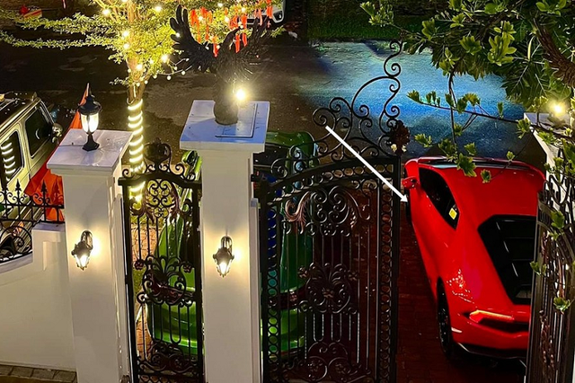 Đại gia tặng 50 triệu đồng cho chủ 15 chú chó bị tiêu huỷ ở Cà Mau là ai? Dai gia tang 50 trieu dong cho chu 15 chu cho bi tieu huy o Ca Mau la ai?